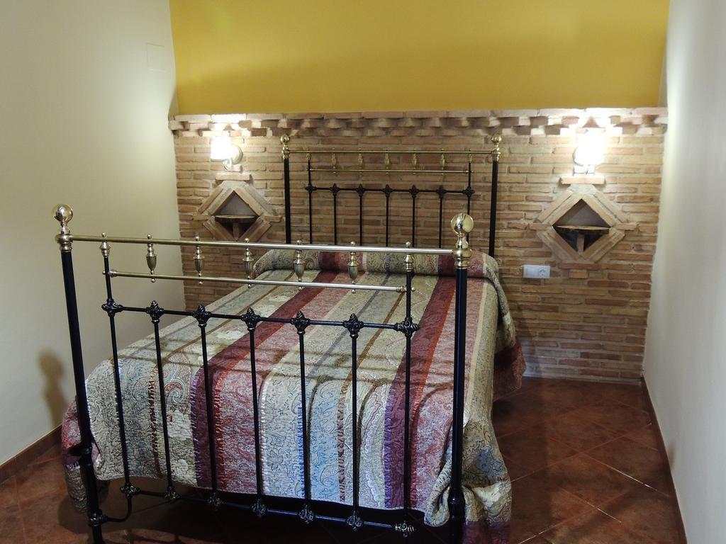 Las Bodegas Del Gilo Guest House Valdealgorfa Phòng bức ảnh